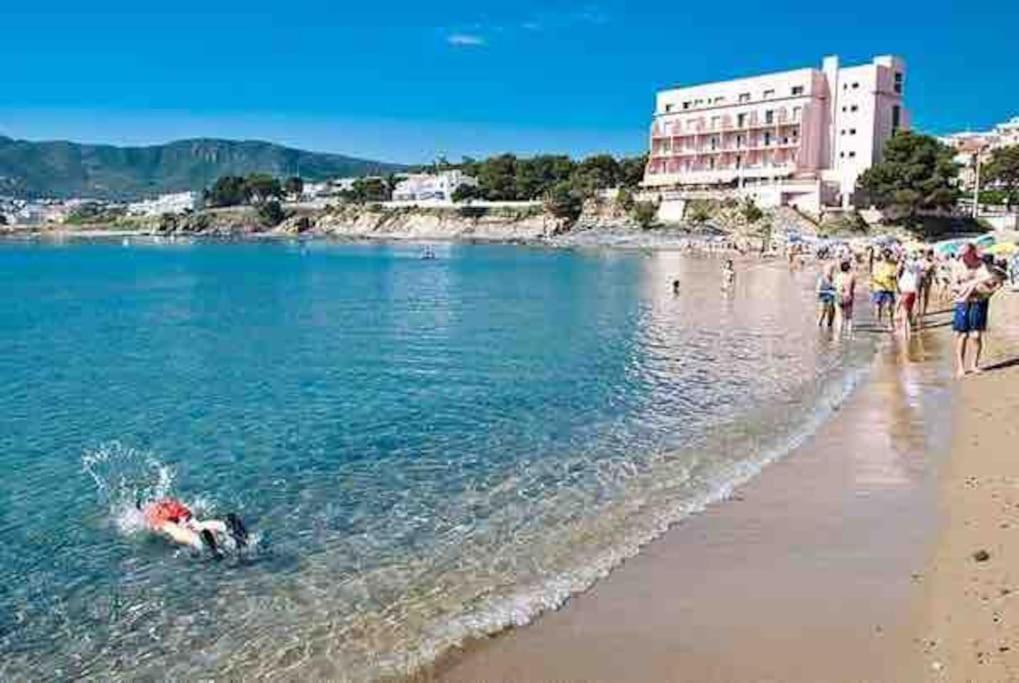 Apartamento Con Piscina En Лянса Екстер'єр фото